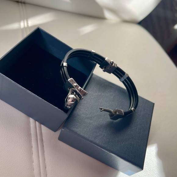 Other - Men's Black and Silver Multi-Strand Bracelet